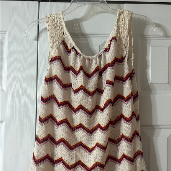 Bella D. Brown and Red Tie Front Sleeveless Camisole - Picture 4 of 5